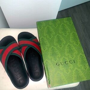 Gucci slides